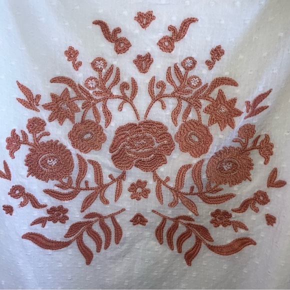 Universal Thread Women’s XXL puffed sleeve 100% cotton embroidered Blouse - Picture 15 of 16